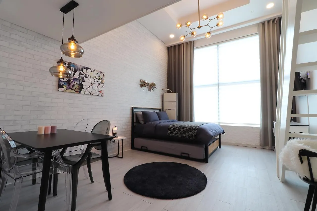 Ferienwohnung Here House Hongdae Seoul Südkorea